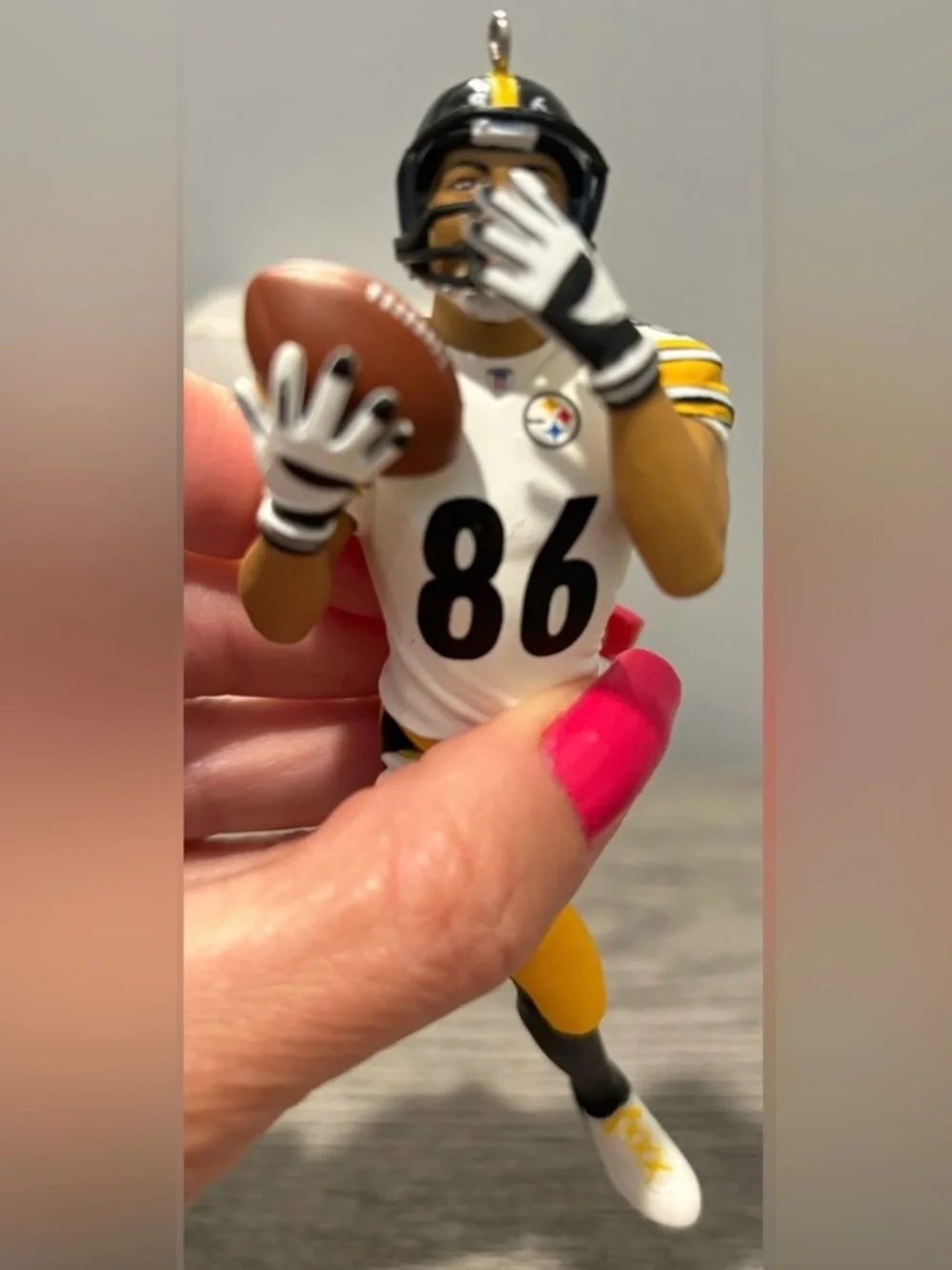 2012 Hallmark Keepsake Hines Ward Pittsburgh Steelers NFL Christmas Ornament